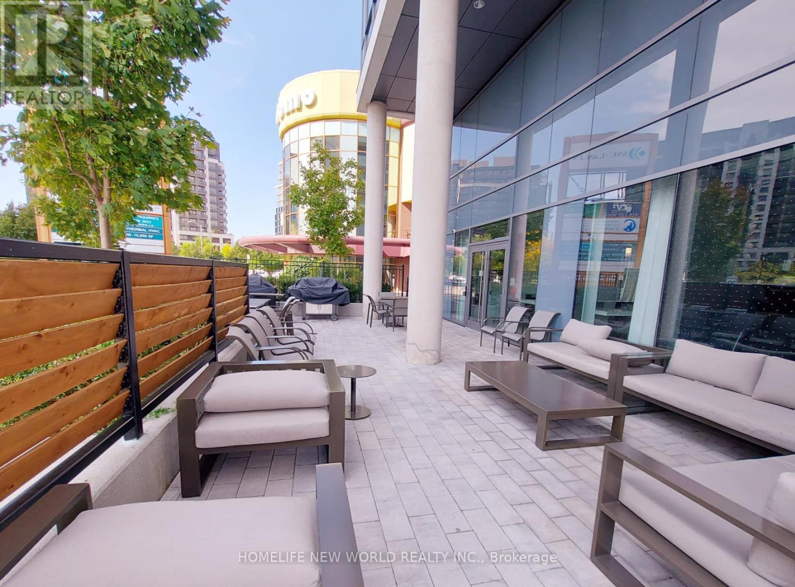 910 - 10 De Boers Drive, Toronto, Ontario  M3J 0L6 - Photo 13 - W12561798