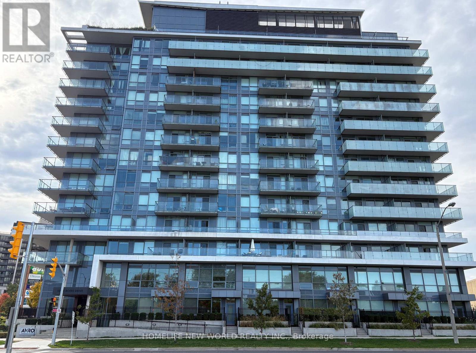 910 - 10 De Boers Drive, Toronto, Ontario  M3J 0L6 - Photo 2 - W12561798