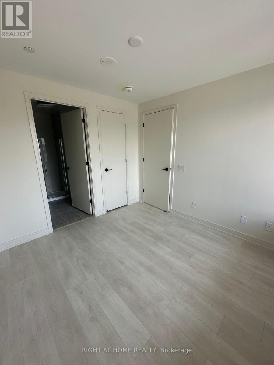 204 - 8010 Derry Road, Milton, Ontario  L9T 9N3 - Photo 9 - W12561832