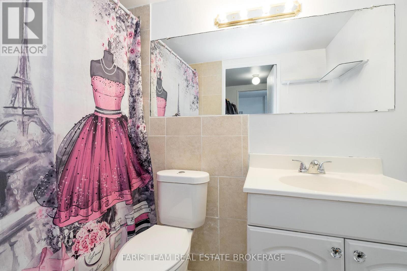 104 - 19 Four Winds Drive, Toronto, Ontario  M3J 2S9 - Photo 15 - W12561838