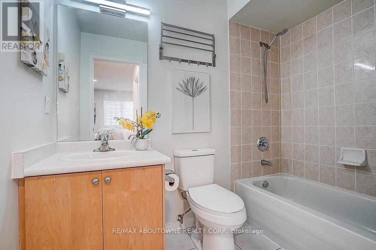 56 - 1130 Cawthra Road, Mississauga, Ontario  L5G 4V7 - Photo 27 - W12561850