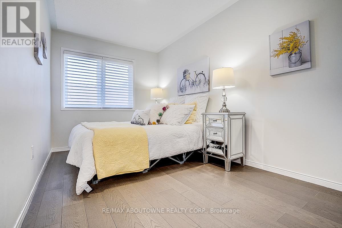 56 - 1130 Cawthra Road, Mississauga, Ontario  L5G 4V7 - Photo 30 - W12561850