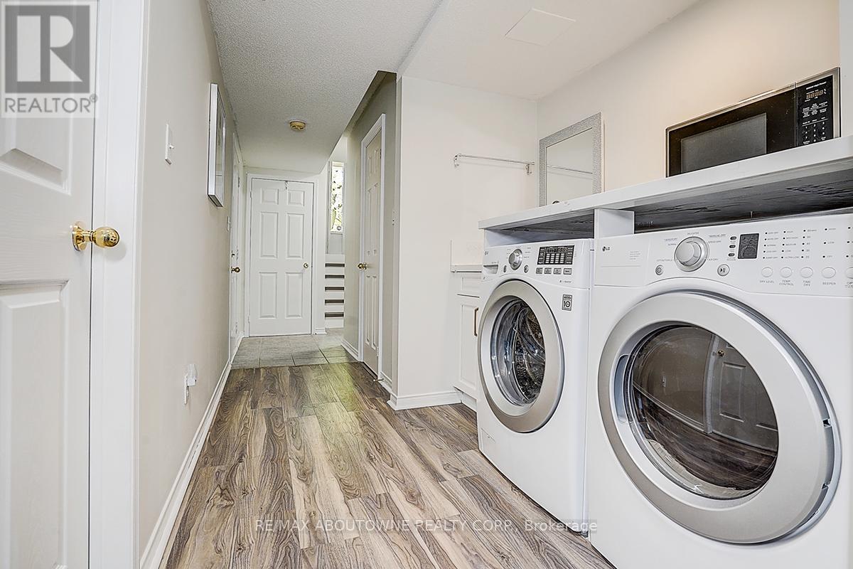 56 - 1130 Cawthra Road, Mississauga, Ontario  L5G 4V7 - Photo 35 - W12561850