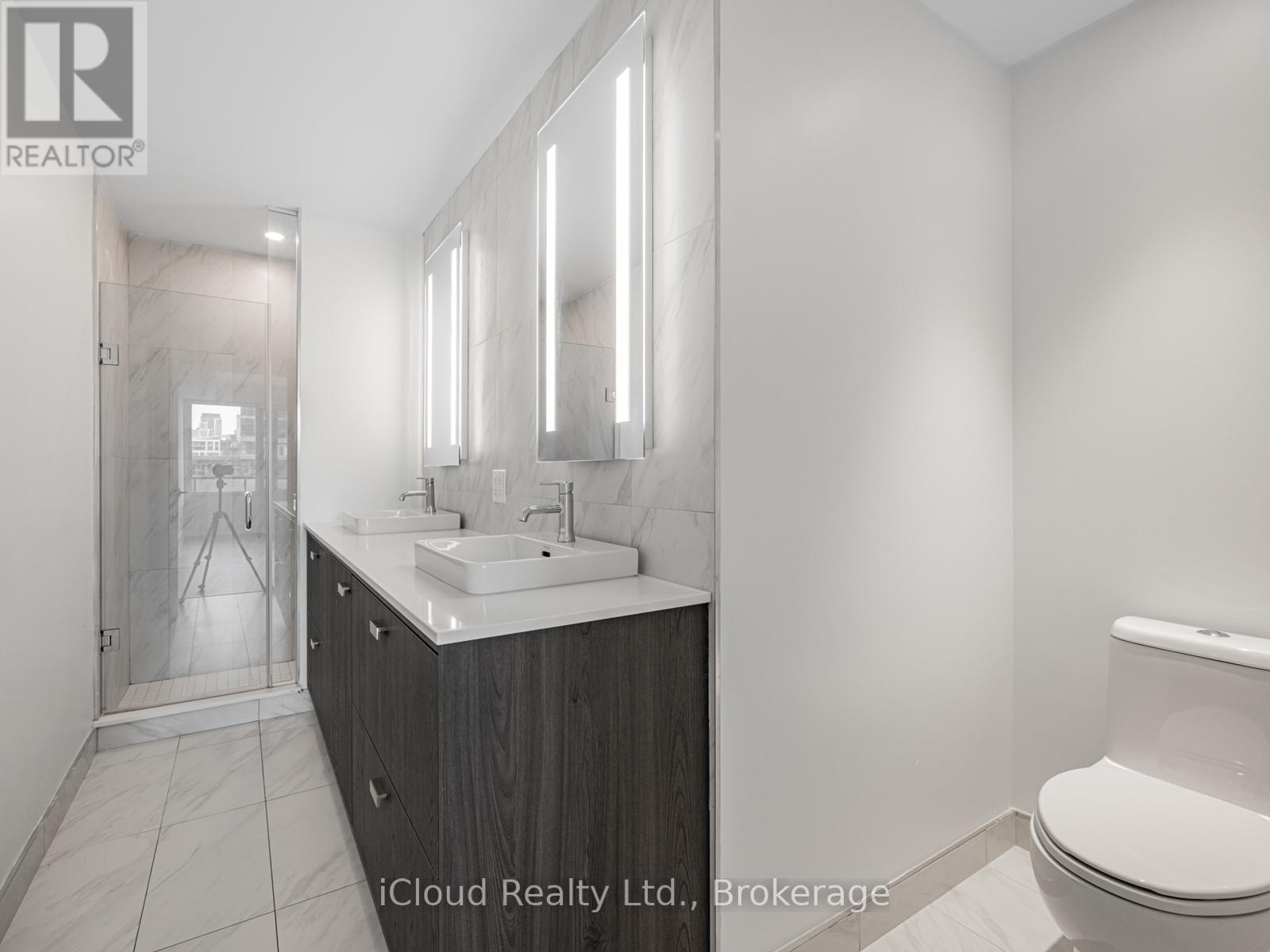 901 - 480 Front Street W, Toronto, Ontario  M5V 0V6 - Photo 20 - C12464710