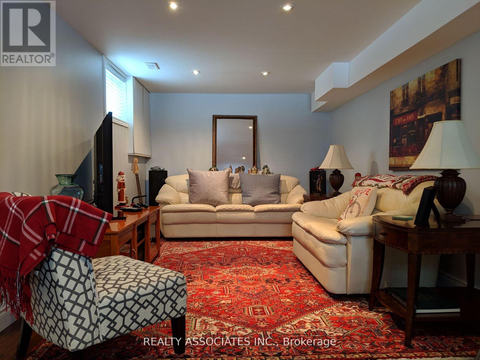 1315 Crossfield Bend, Mississauga, Ontario  L5G 3P5 - Photo 10 - W12561982