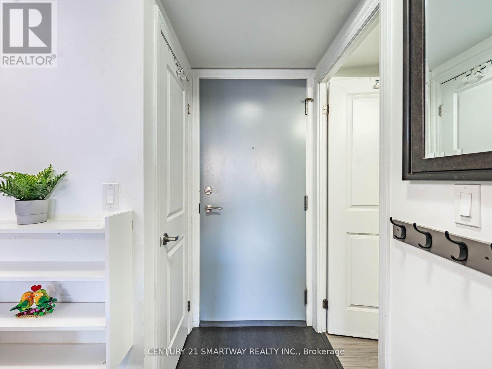 203 - 80 Esther Lorrie Drive, Toronto, Ontario  M9W 0C6 - Photo 13 - W12561990