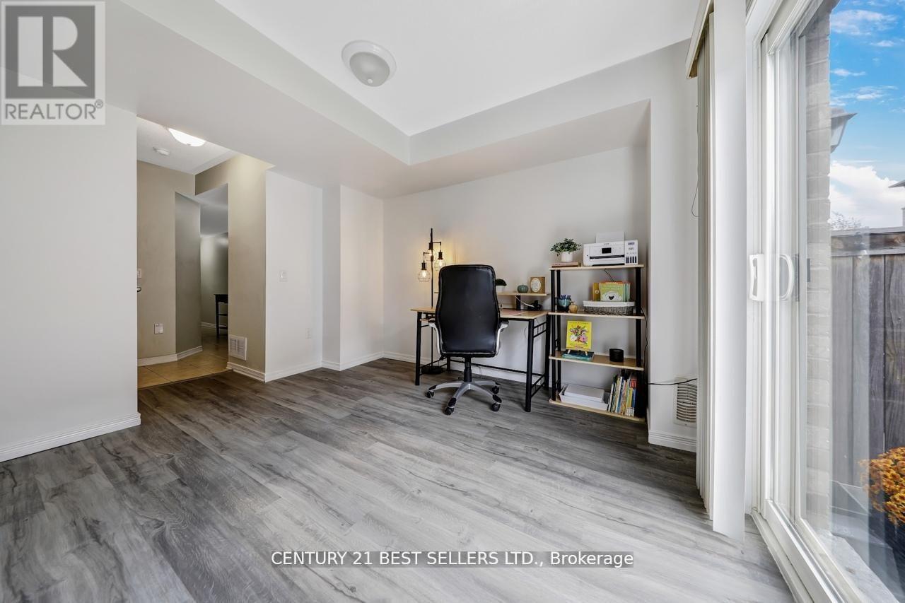 52 - 6625 Falconer Drive, Mississauga, Ontario  L5N 0C7 - Photo 11 - W12562008