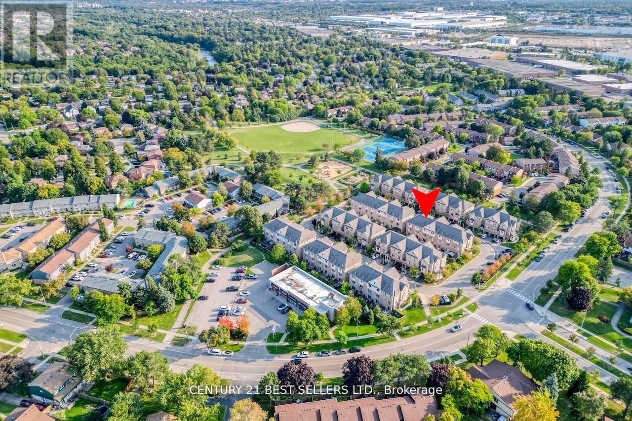 52 - 6625 Falconer Drive, Mississauga, Ontario  L5N 0C7 - Photo 5 - W12562008