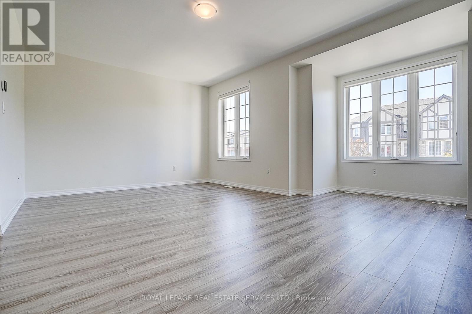 3353 Carding Mill Trail, Oakville, Ontario  L6M 1R7 - Photo 14 - W12562014