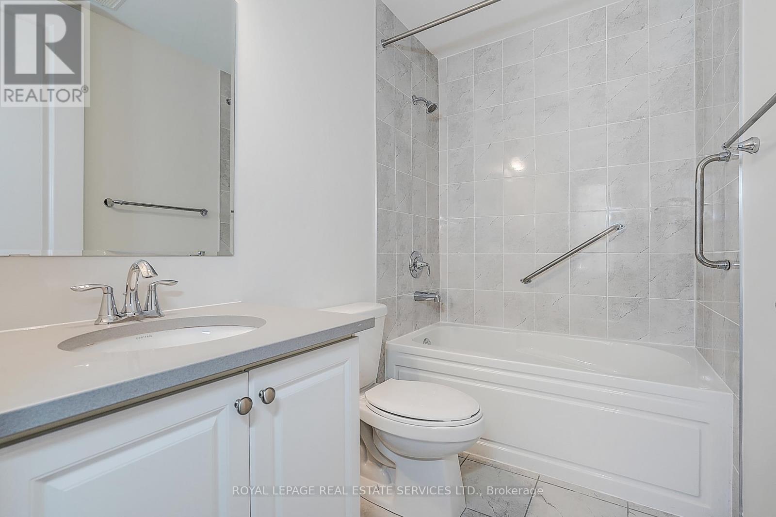 3353 Carding Mill Trail, Oakville, Ontario  L6M 1R7 - Photo 9 - W12562014