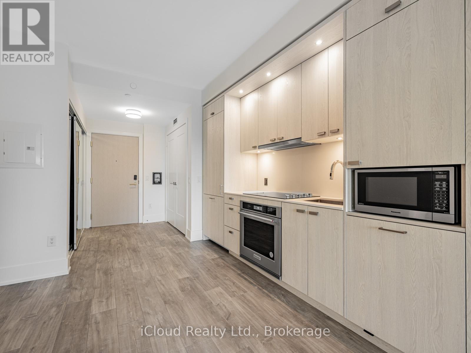 901 - 480 Front Street W, Toronto, Ontario  M5V 0V6 - Photo 8 - C12464710