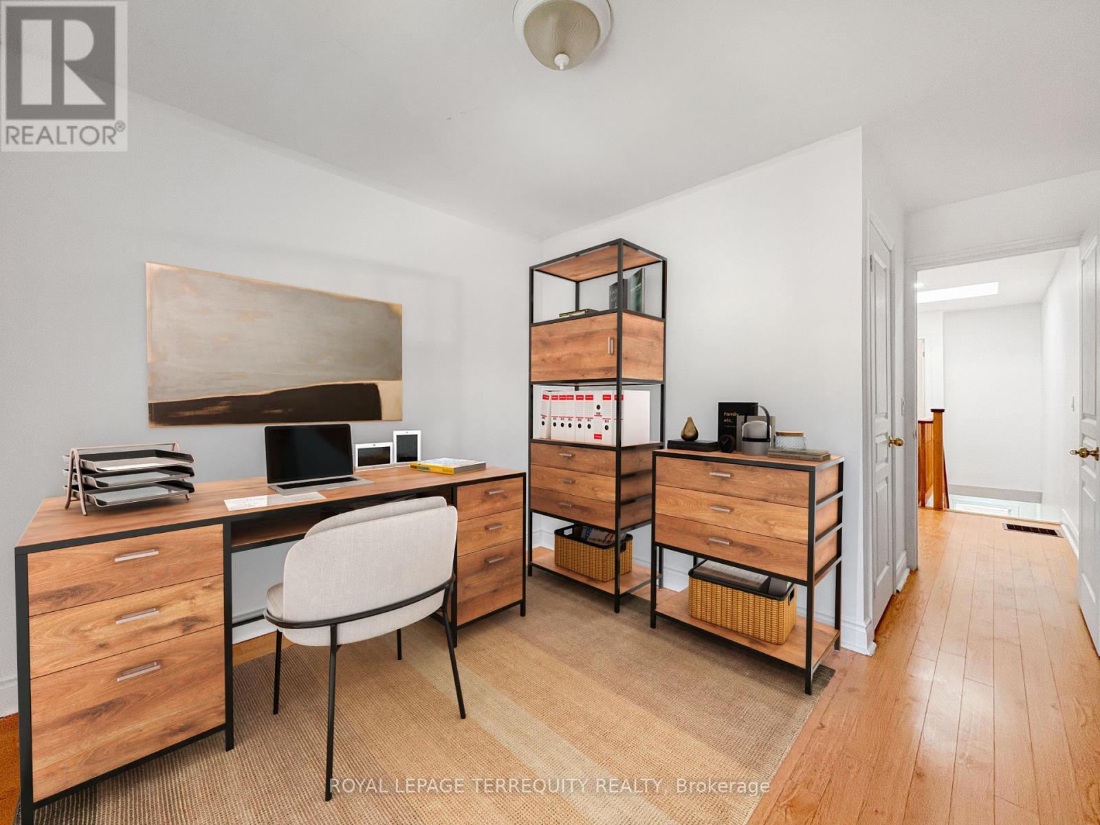 25 Bijou Walk, Toronto, Ontario  M6M 5L7 - Photo 22 - W12560748