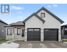 76 HELEN STREET, North Stormont, Ontario