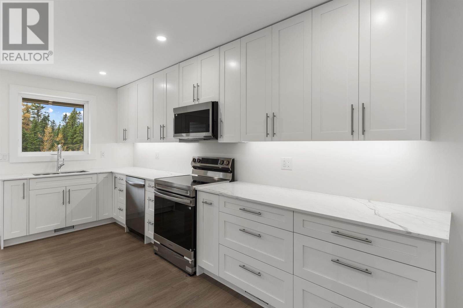 205 Bruin Cres, Thunder Bay, Ontario P7C 0C5 - Photo 9 - TB253183