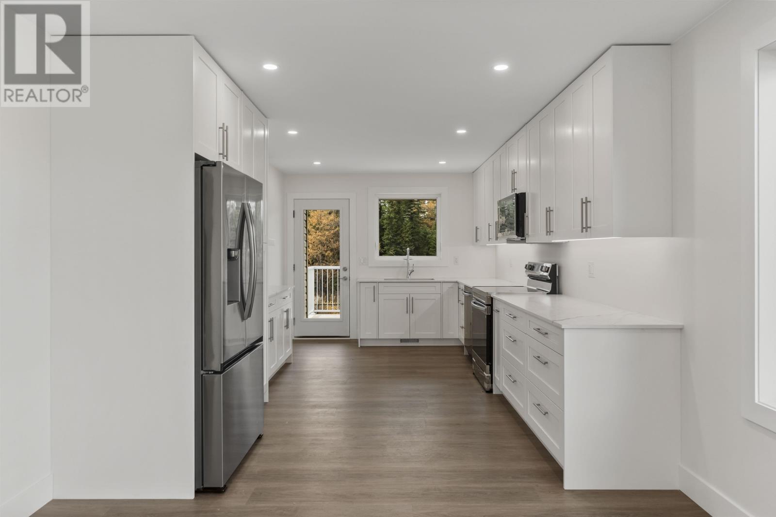 205 Bruin Cres, Thunder Bay, Ontario P7C 0C5 - Photo 5 - TB253183