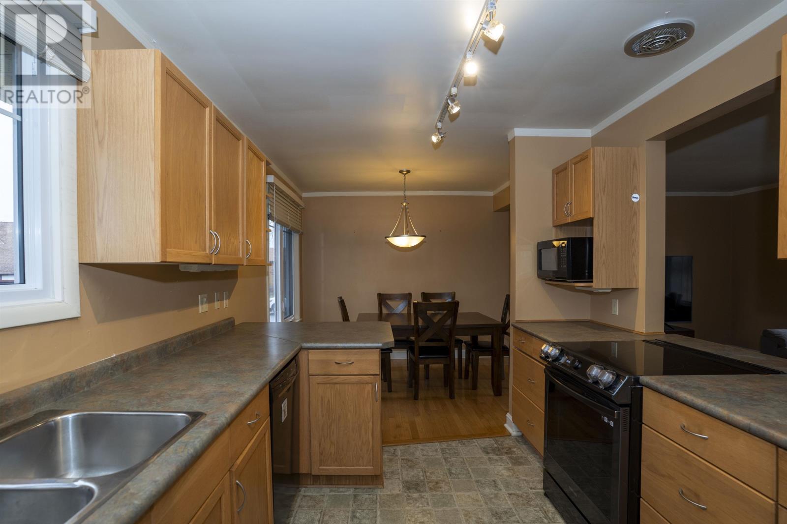 10 Wishart Cres, Thunder Bay, Ontario  P7A 6G3 - Photo 7 - TB253478