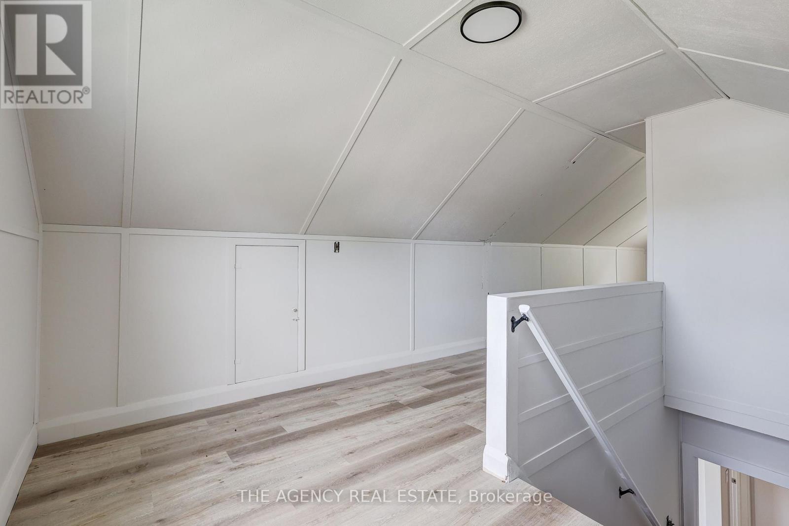 Upper - 489 Salisbury Street, London East, Ontario  N5Y 3B4 - Photo 26 - X12562076