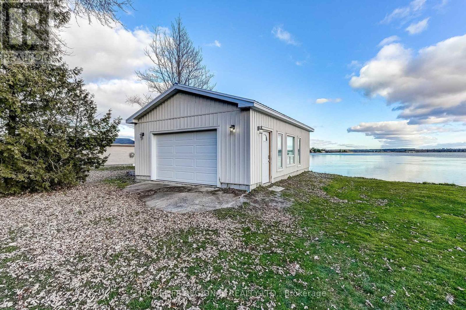 130 Crawford Road, Kawartha Lakes, Ontario  L0K 1B0 - Photo 32 - X12561710