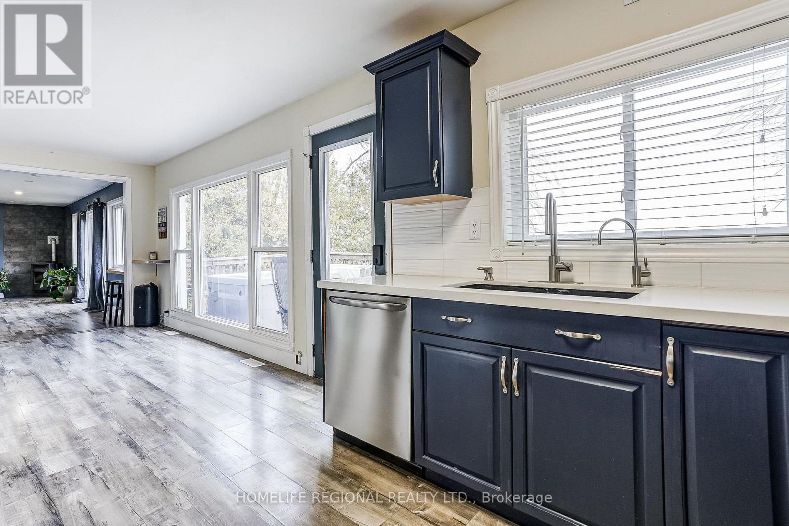 130 Crawford Road, Kawartha Lakes, Ontario  L0K 1B0 - Photo 7 - X12561710