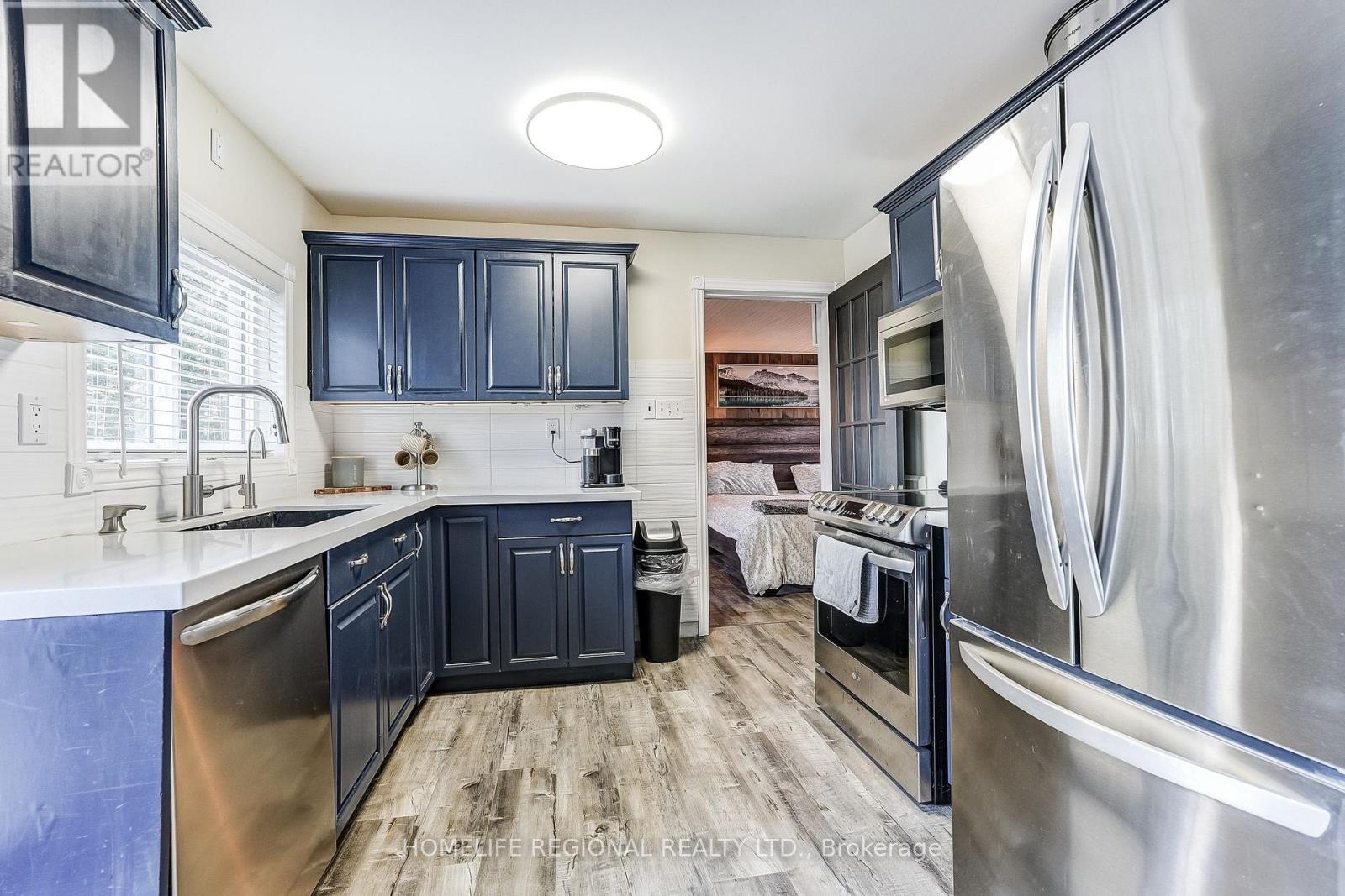 130 Crawford Road, Kawartha Lakes, Ontario  L0K 1B0 - Photo 8 - X12561710