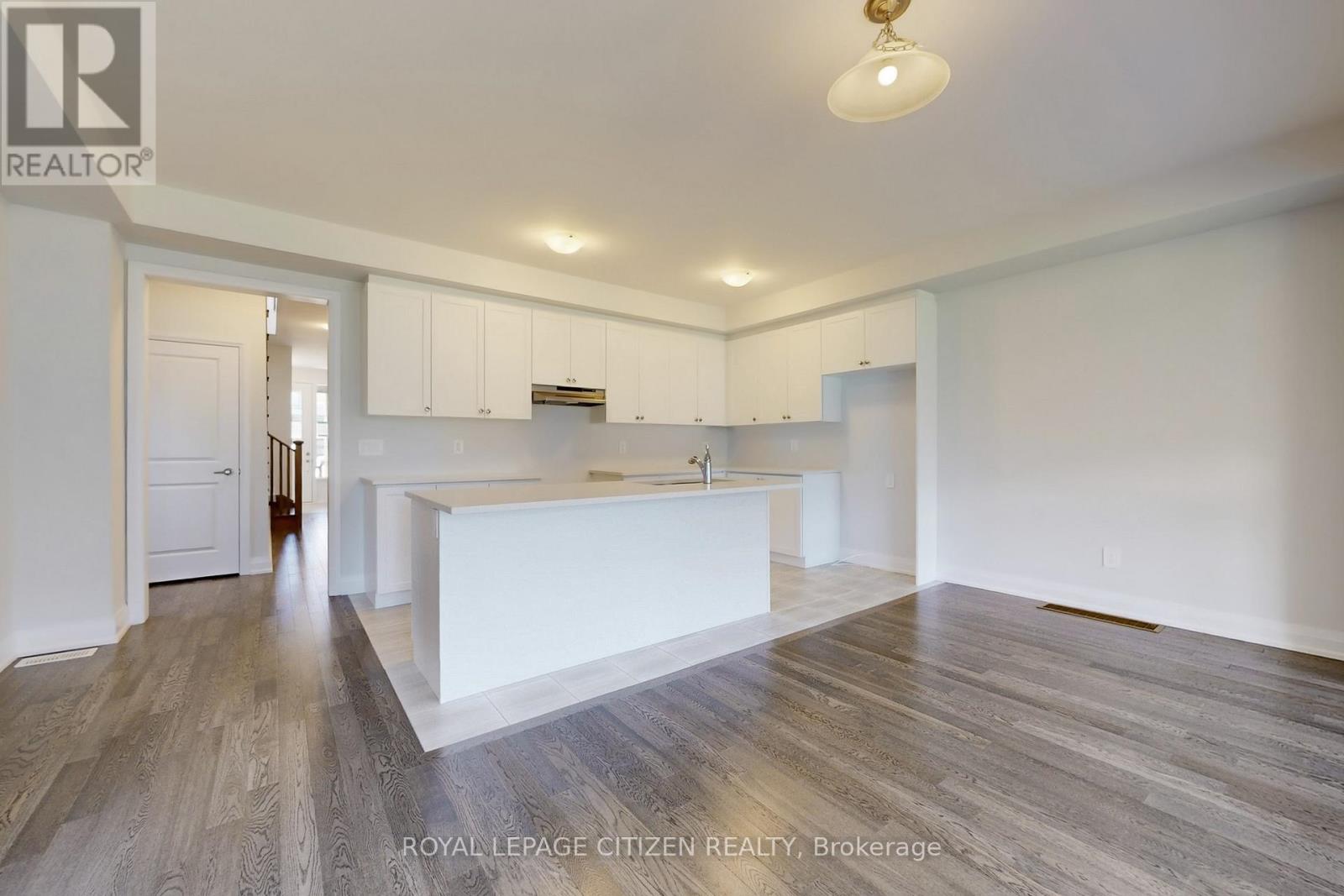 36 Corley Street, Kawartha Lakes, Ontario  K9V 6K2 - Photo 15 - X12561776