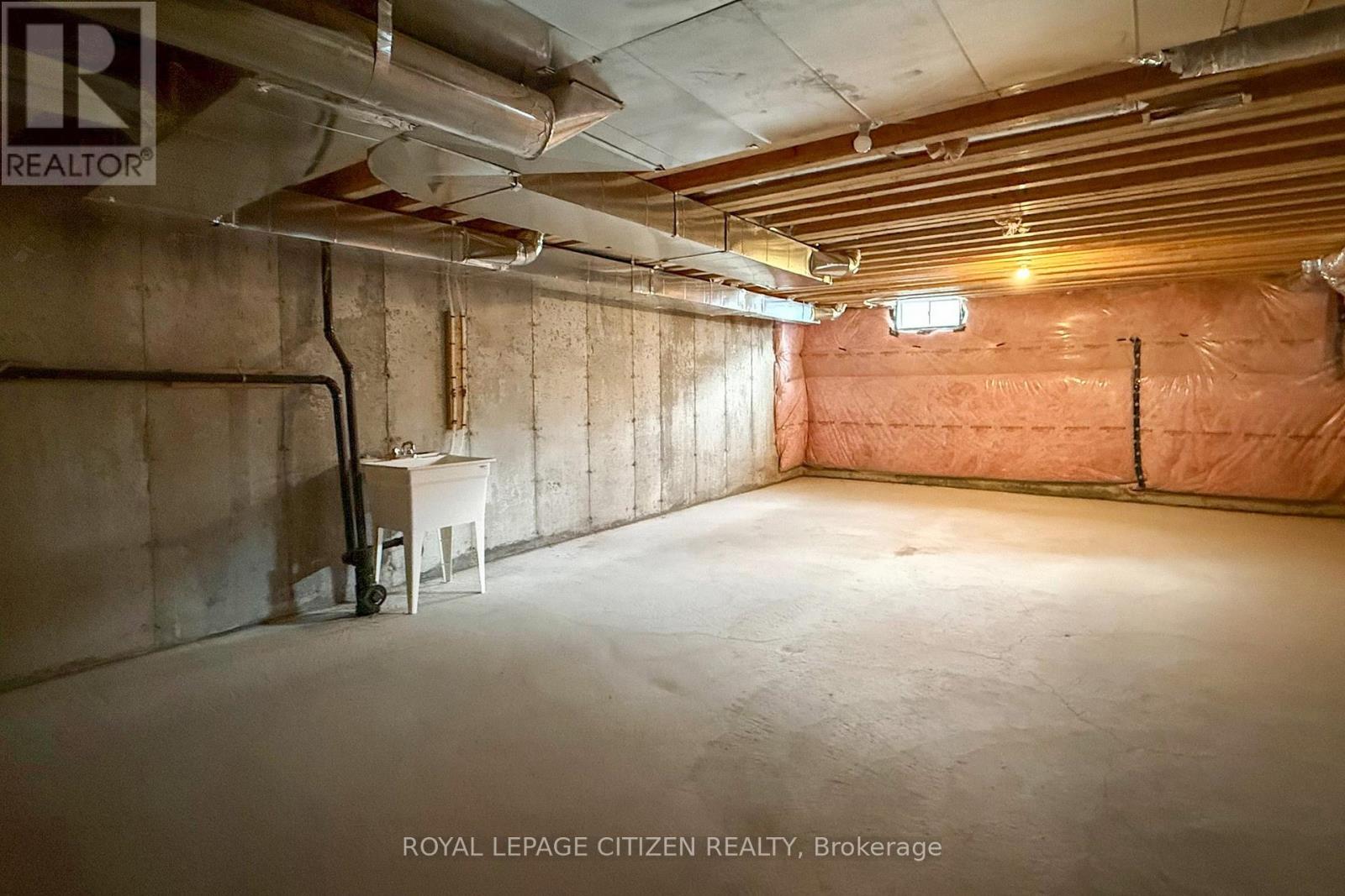 36 Corley Street, Kawartha Lakes, Ontario  K9V 6K2 - Photo 42 - X12561776