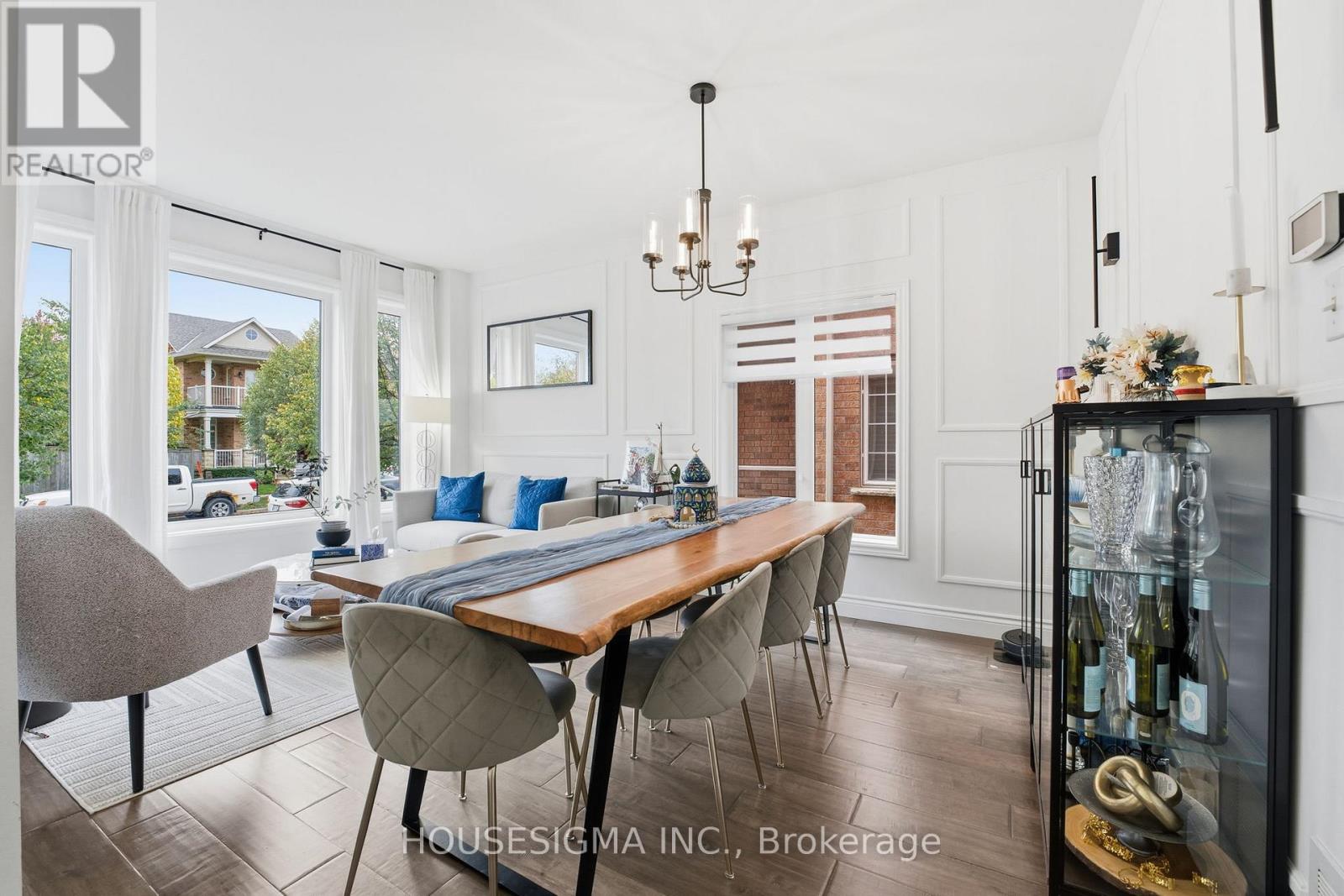 92 Glenmeadow Crescent, Hamilton, Ontario  L8E 6C2 - Photo 6 - X12561808