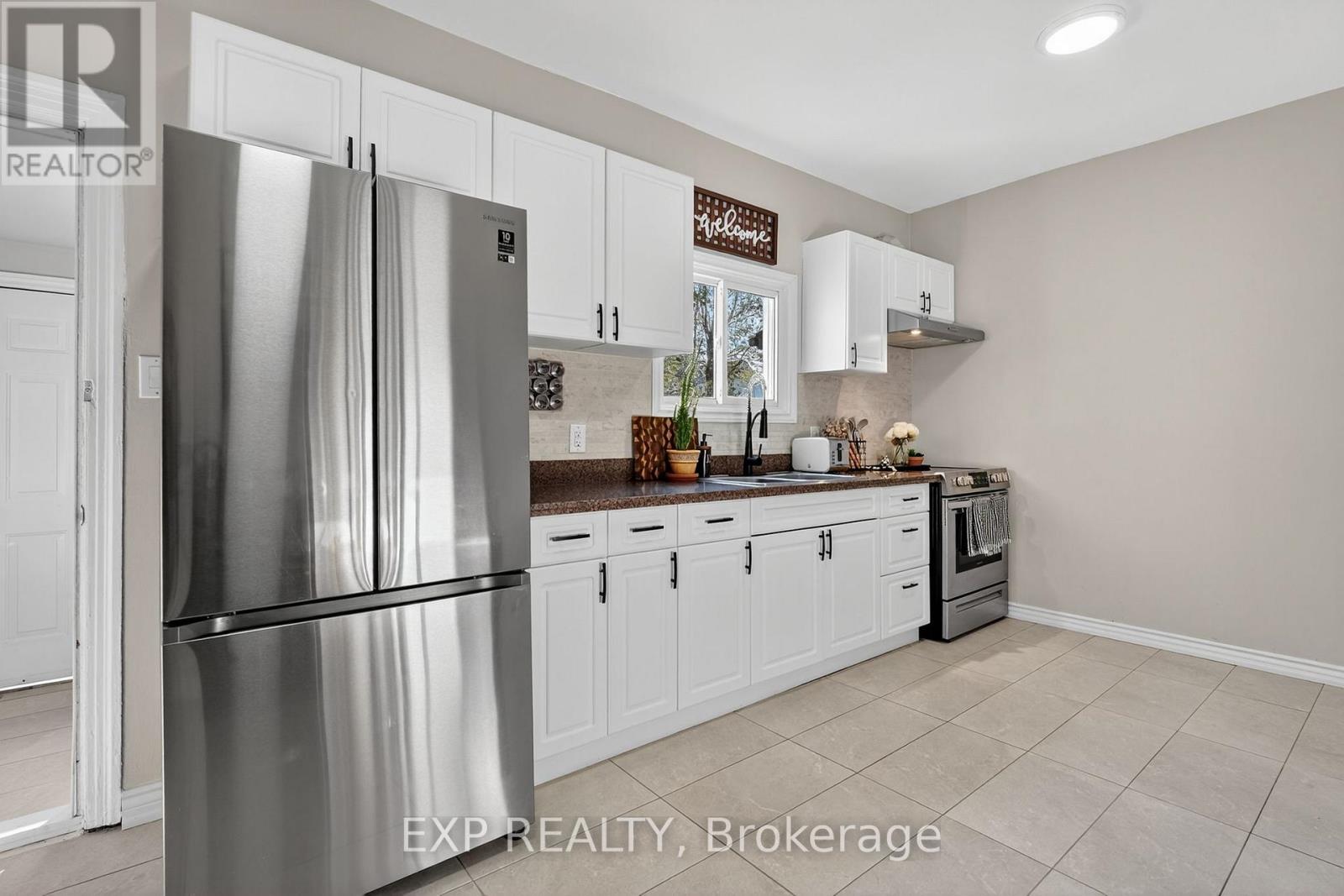 56 Francis Street, Hamilton, Ontario  L8L 3V3 - Photo 20 - X12561828