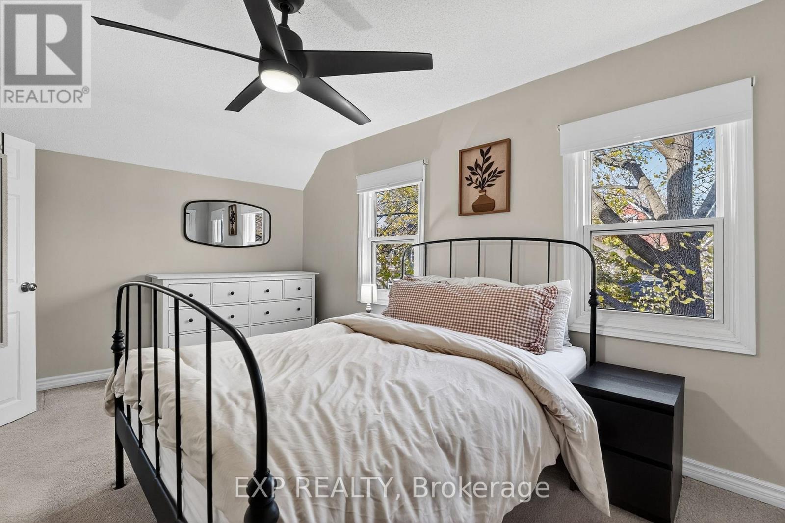 56 Francis Street, Hamilton, Ontario  L8L 3V3 - Photo 27 - X12561828