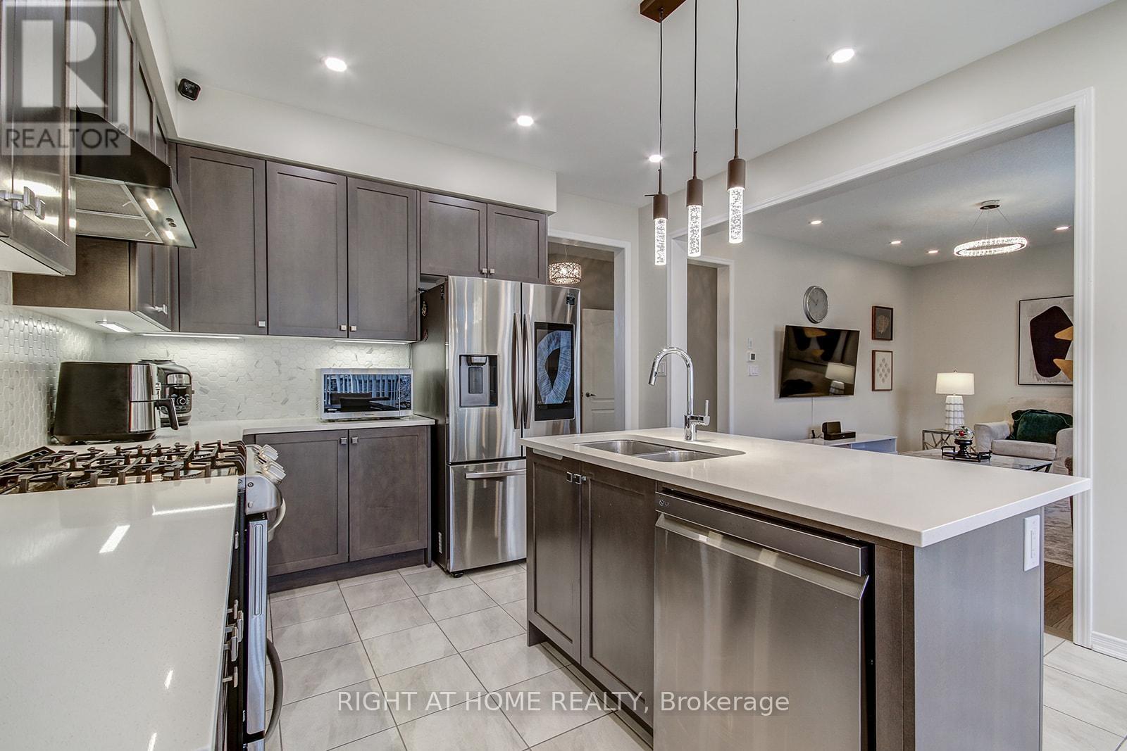 40 Mcwatters Street, Hamilton, Ontario  L0R 1C0 - Photo 16 - X12561846