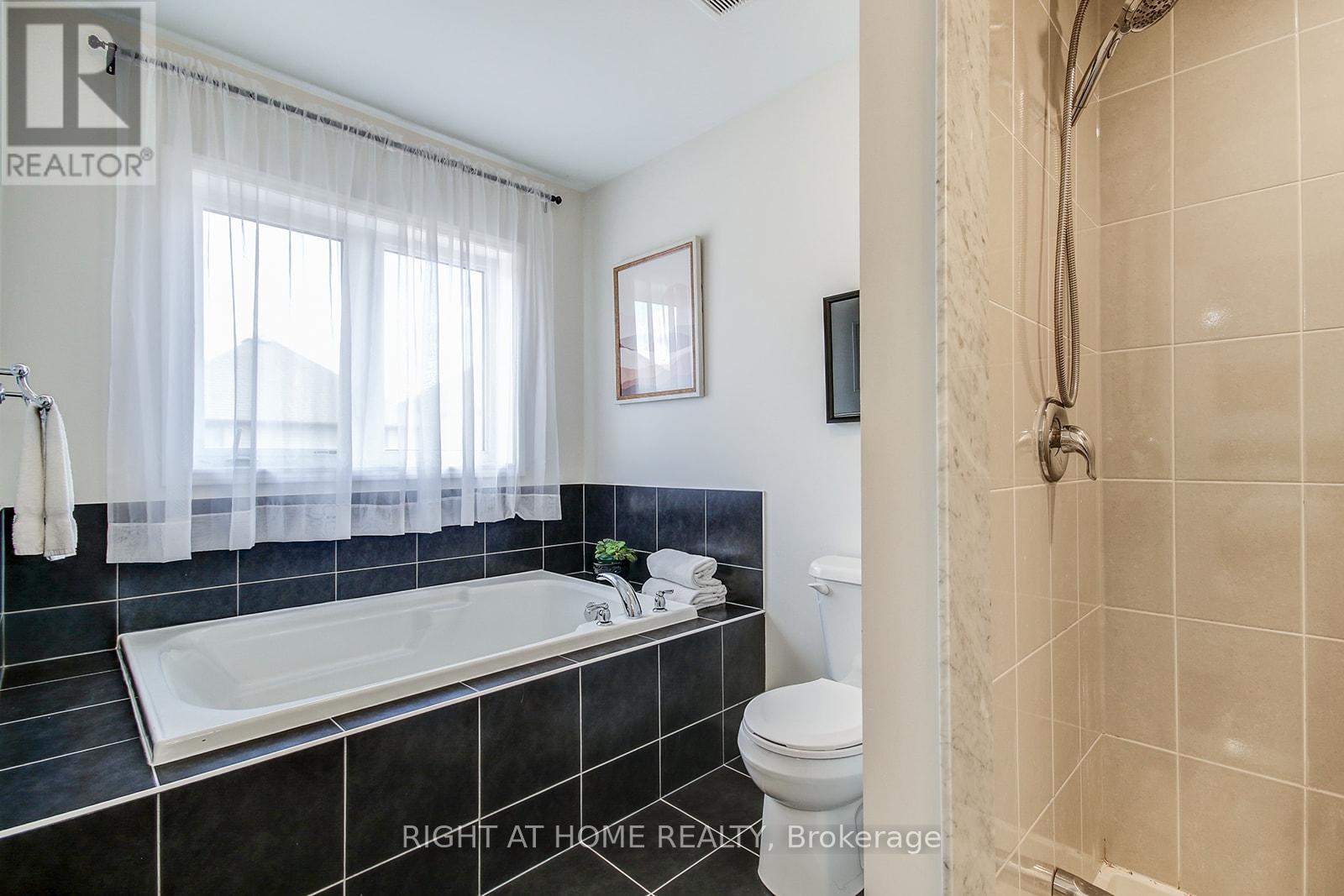 40 Mcwatters Street, Hamilton, Ontario  L0R 1C0 - Photo 33 - X12561846