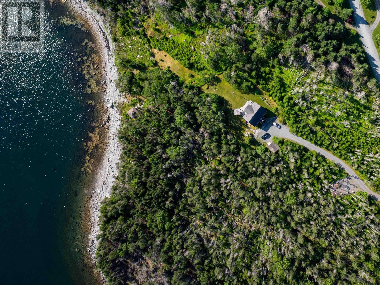 55 Lintlops Road, Murphy Cove, Nova Scotia  B0J 3H0 - Photo 3 - 202500968