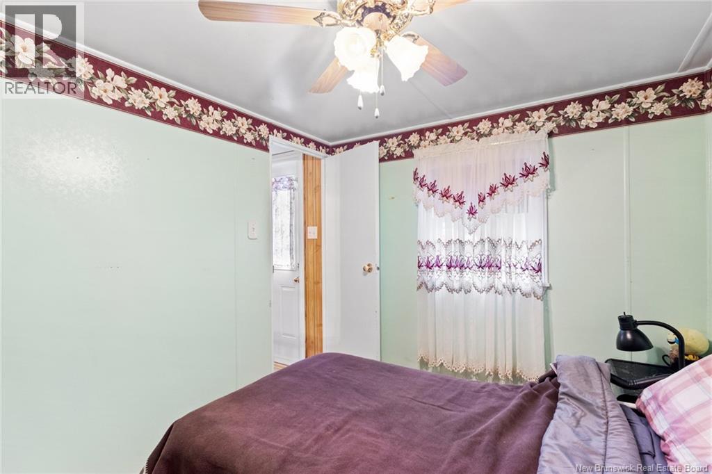 71 Chestnut Street, Minto, New Brunswick  E4B 3L4 - Photo 18 - NB130397