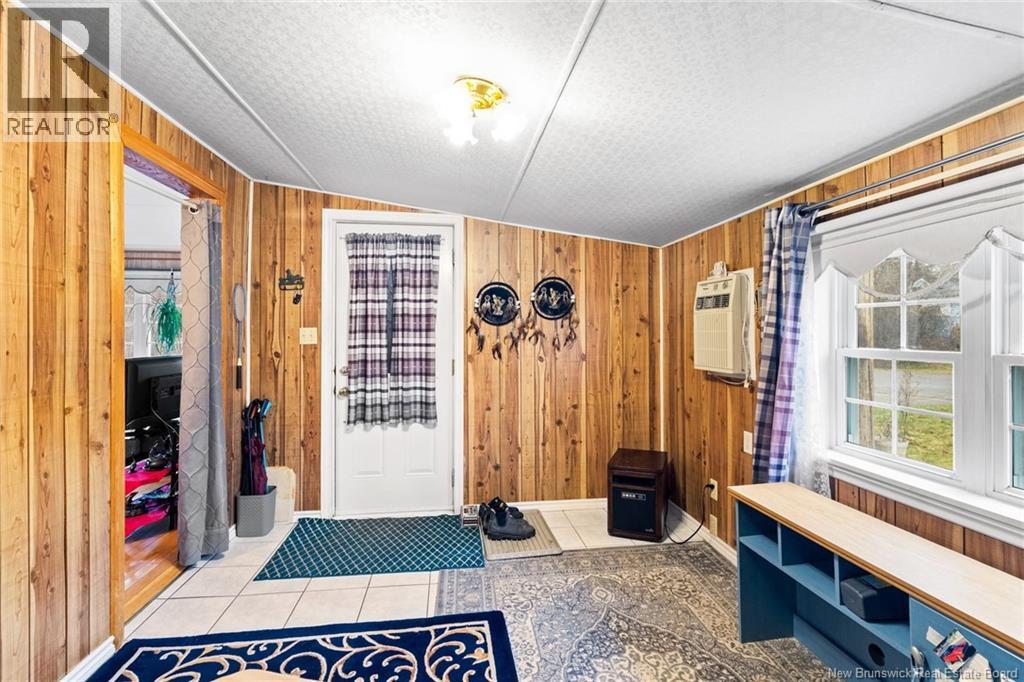 71 Chestnut Street, Minto, New Brunswick  E4B 3L4 - Photo 8 - NB130397