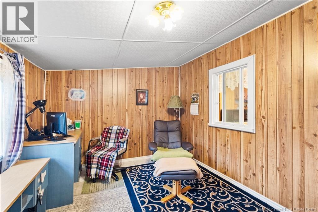 71 Chestnut Street, Minto, New Brunswick  E4B 3L4 - Photo 7 - NB130397