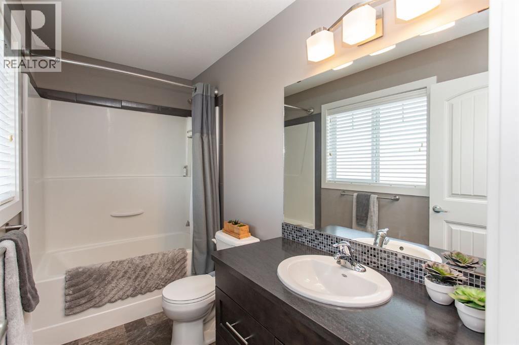 371 Lancaster Drive, Red Deer, Alberta  T4R 0R1 - Photo 15 - A2270926