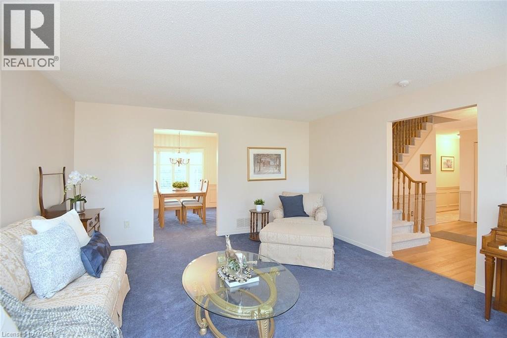 216 Amberly Boulevard, Ancaster, Ontario L9G 4J7 - Photo 10 - 40789124