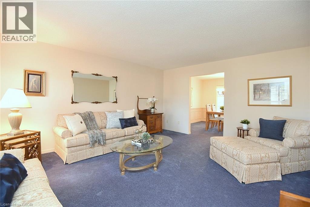 216 Amberly Boulevard, Ancaster, Ontario L9G 4J7 - Photo 11 - 40789124