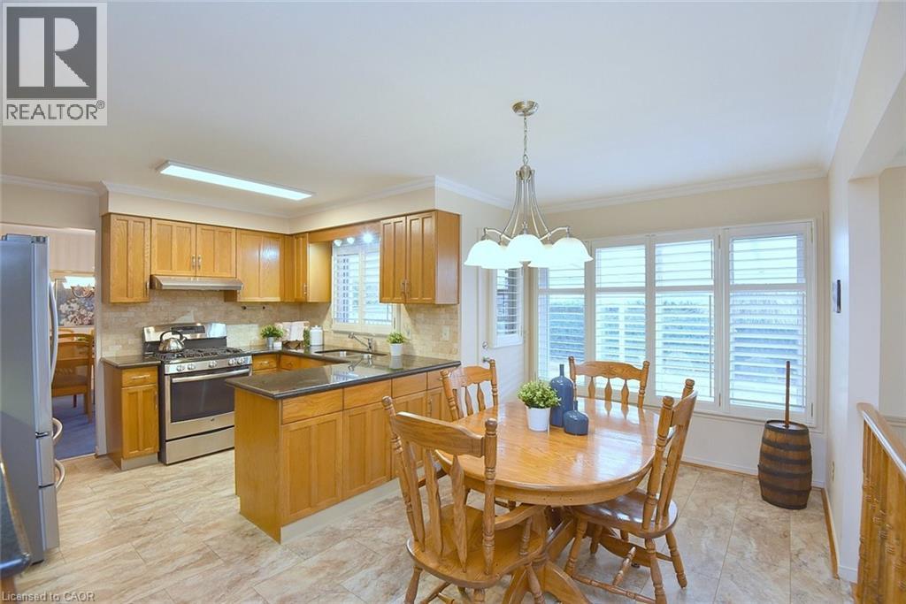 216 Amberly Boulevard, Ancaster, Ontario L9G 4J7 - Photo 19 - 40789124