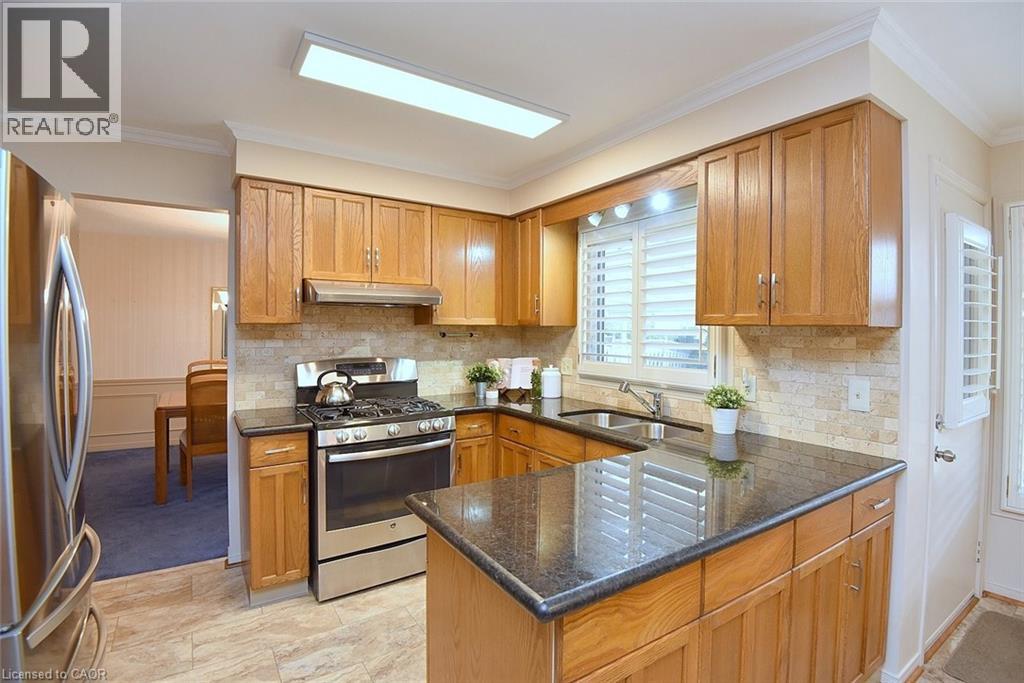 216 Amberly Boulevard, Ancaster, Ontario L9G 4J7 - Photo 22 - 40789124