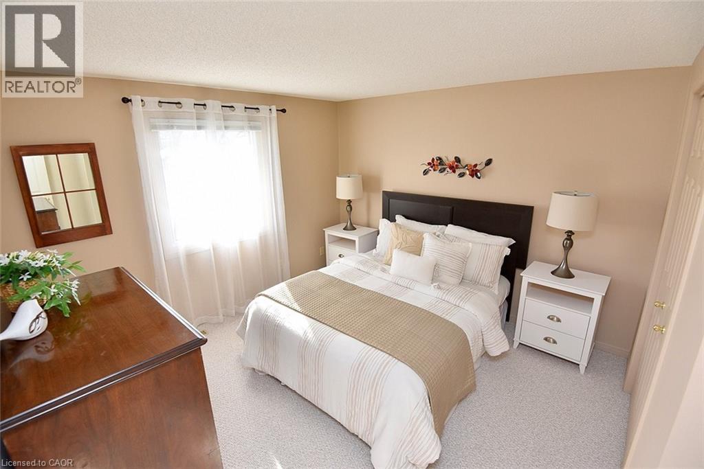 216 Amberly Boulevard, Ancaster, Ontario L9G 4J7 - Photo 37 - 40789124