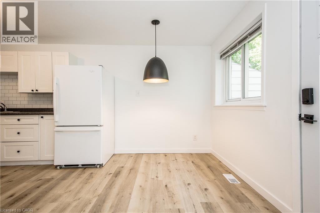 373 Hillcrest Road Unit# B, Cambridge, Ontario  N3H 1B4 - Photo 11 - 40787862