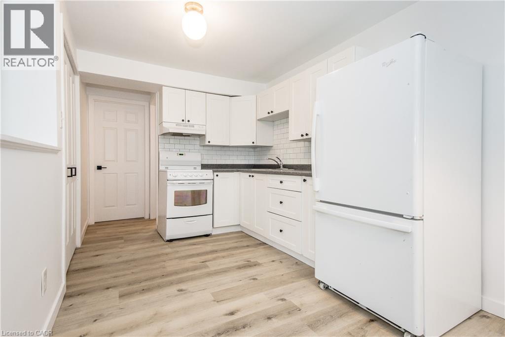 373 Hillcrest Road Unit# B, Cambridge, Ontario  N3H 1B4 - Photo 7 - 40787862