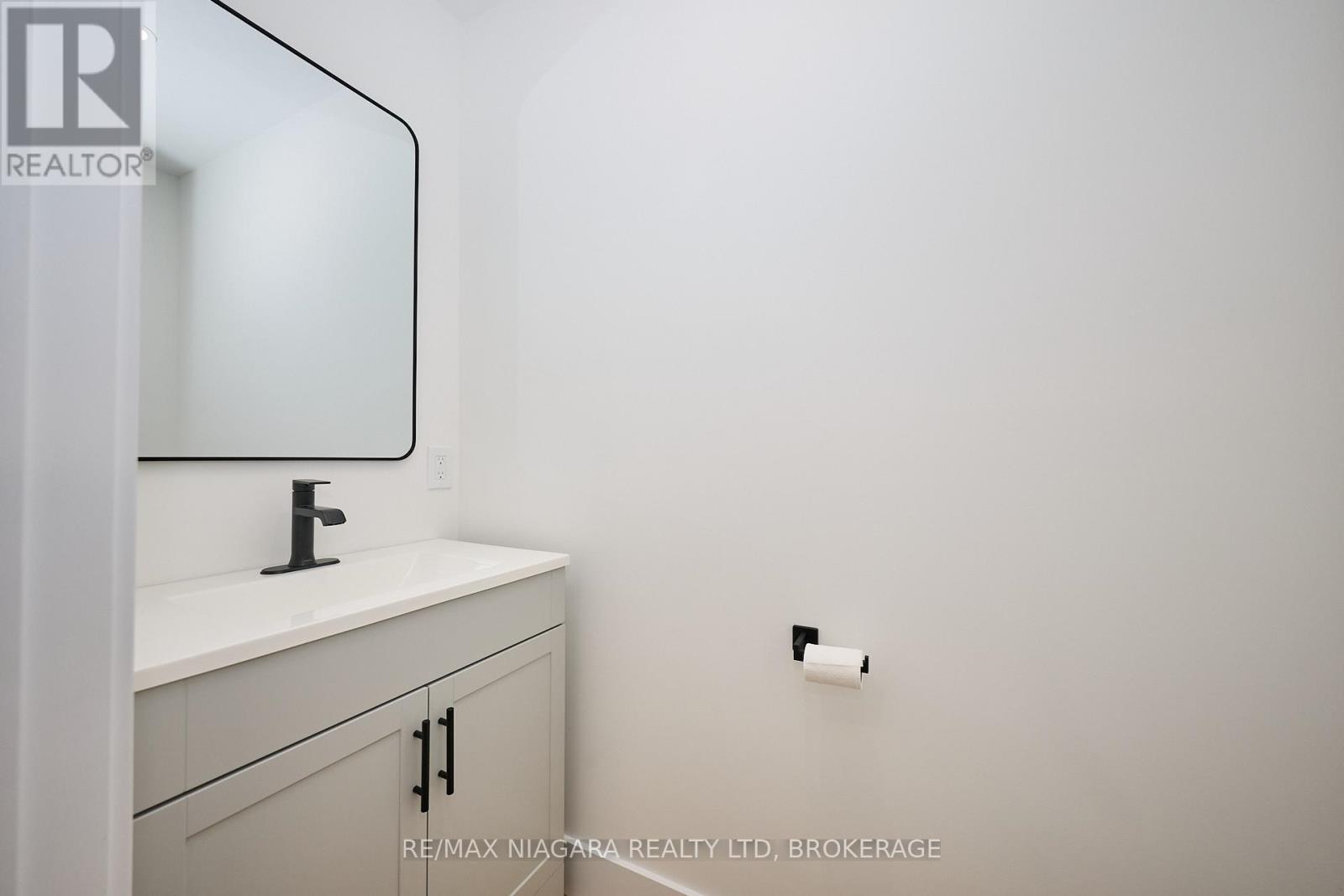 80 - 8141 Coventry Road, Niagara Falls, Ontario  L2H 2X7 - Photo 7 - X12562052