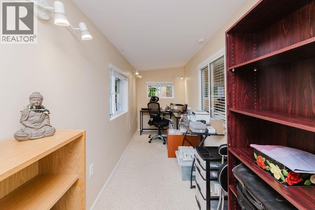 26 1123 Flume Road, Roberts Creek, British Columbia  V0N 2W2 - Photo 28 - R3068973