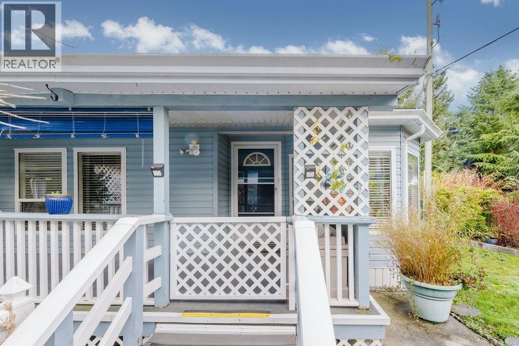 26 1123 Flume Road, Roberts Creek, British Columbia  V0N 2W2 - Photo 4 - R3068973