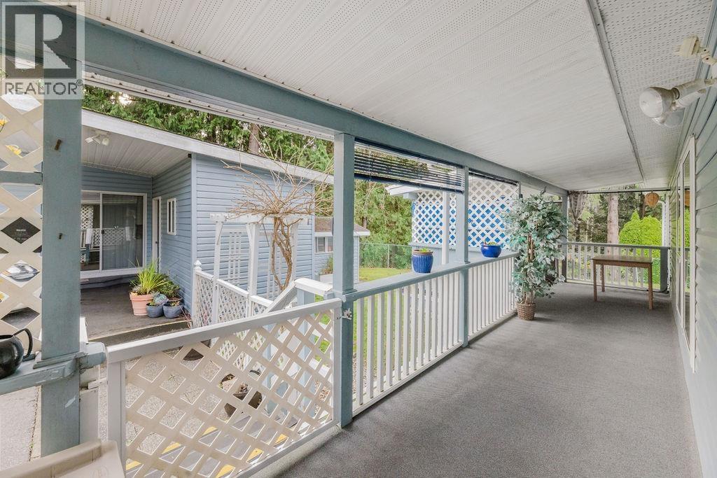 26 1123 Flume Road, Roberts Creek, British Columbia  V0N 2W2 - Photo 8 - R3068973