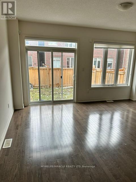 Unknown Address, ,     - Photo 4 - W12560712