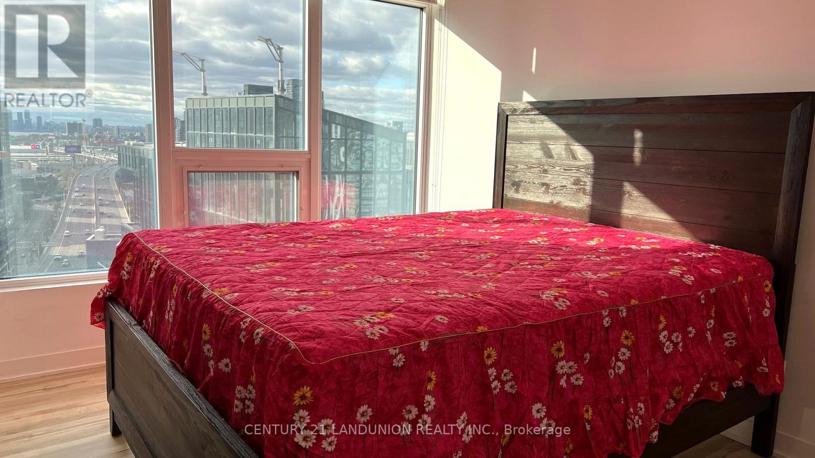 2602 - 70 Queens Wharf Road, Toronto, Ontario  M5V 0J2 - Photo 13 - C12562084