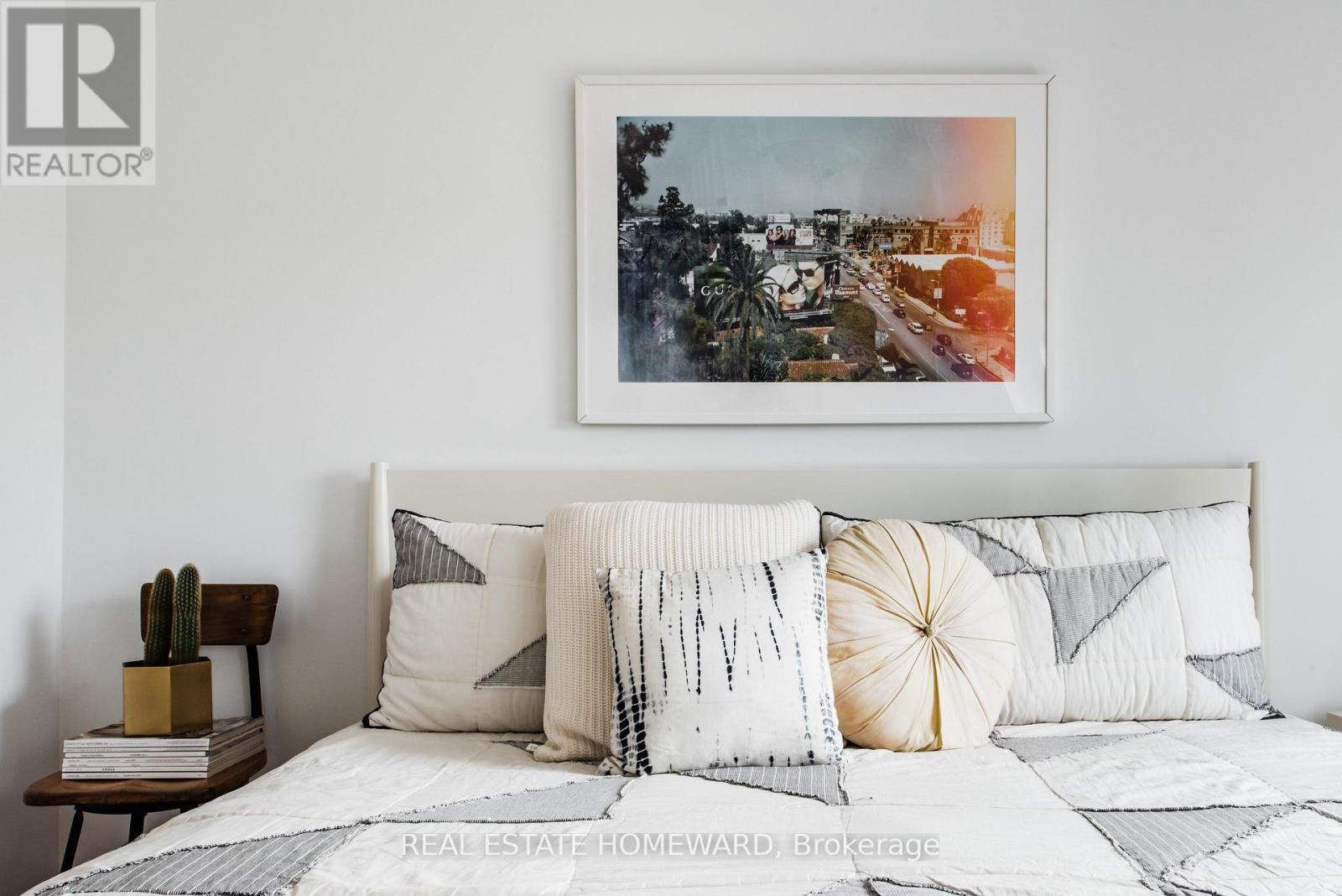 77 Claremont Street, Toronto, Ontario  M6J 2M7 - Photo 23 - C12562120